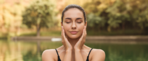 <h1>Yoga du visage : les bienfaits pour une peau éclatante</h1>